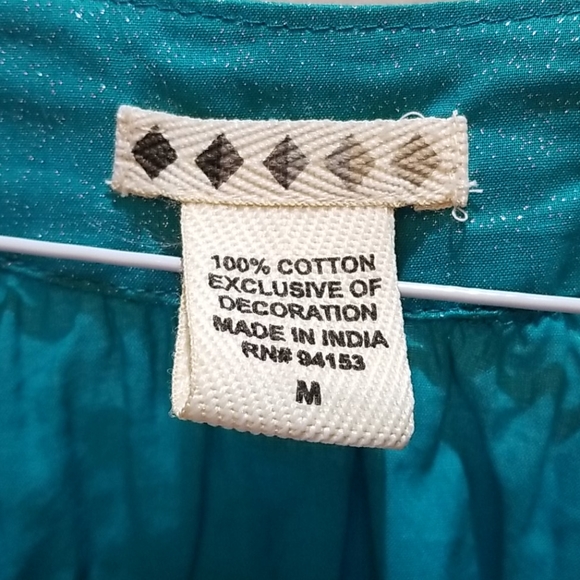 Decorative Top - Picture 3 of 5